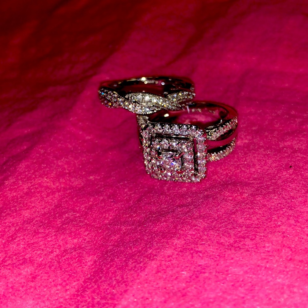 Set of 2 of wedding rings size 6